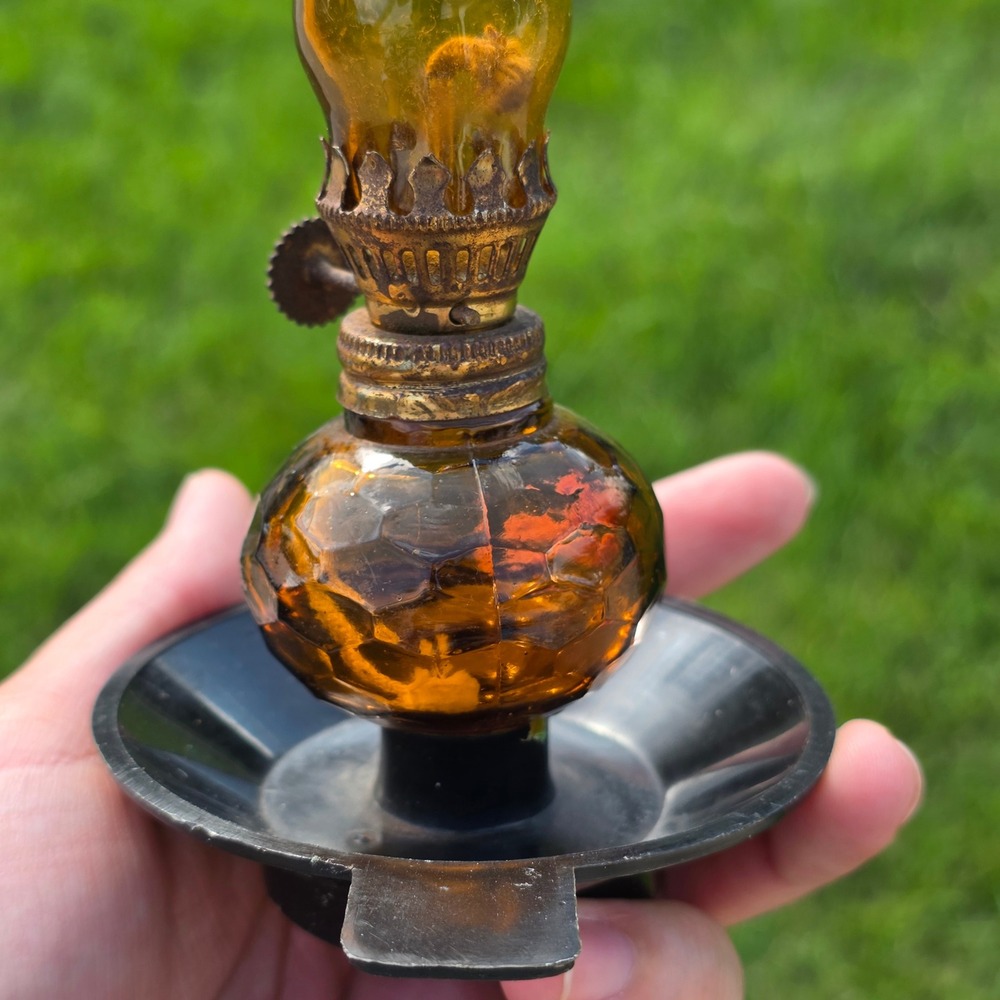 Vtg Home Decorative Products Amber Glass Miniature Oil Lamp hurricane ruffle - Picture 15 of 15